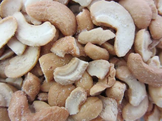 Cashew Split