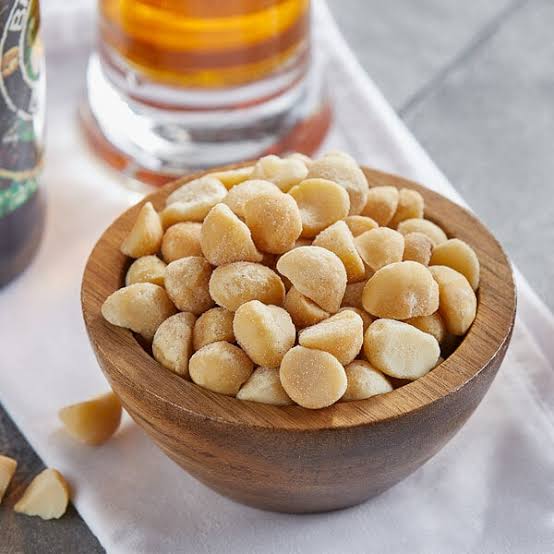 Roasted & Salted Macadamias