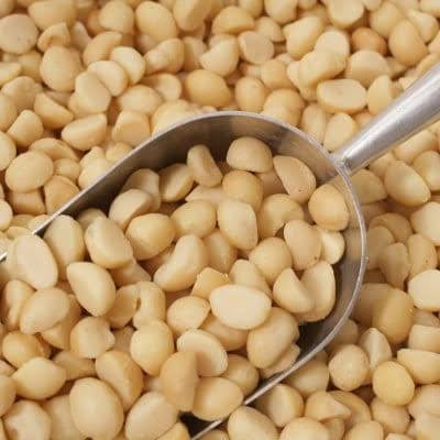 1kg Macadamia halves